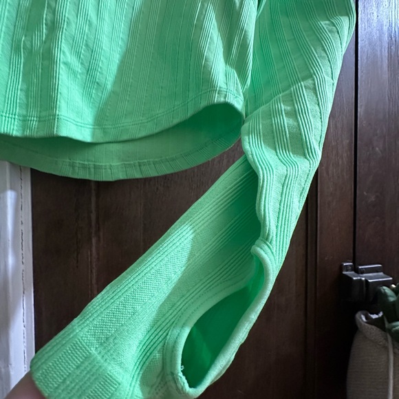 NWT free people movement- Size S -offside layer in Lime Zest - Picture 5 of 10
